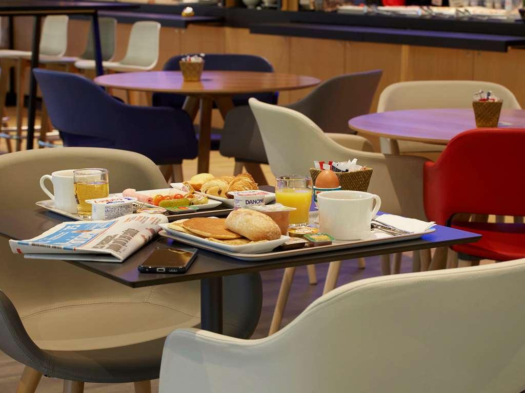 Ibis Archamps Porte De Geneve المطعم الصورة
